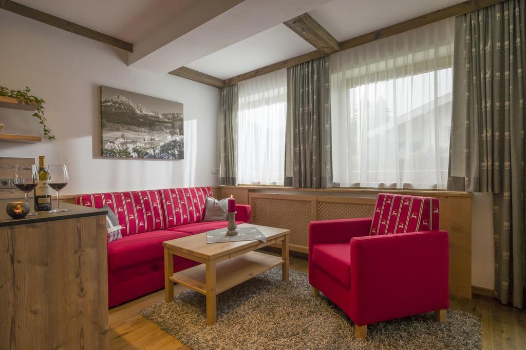 Landhaus Bergmoment - Adults Only Элльмау Экстерьер фото